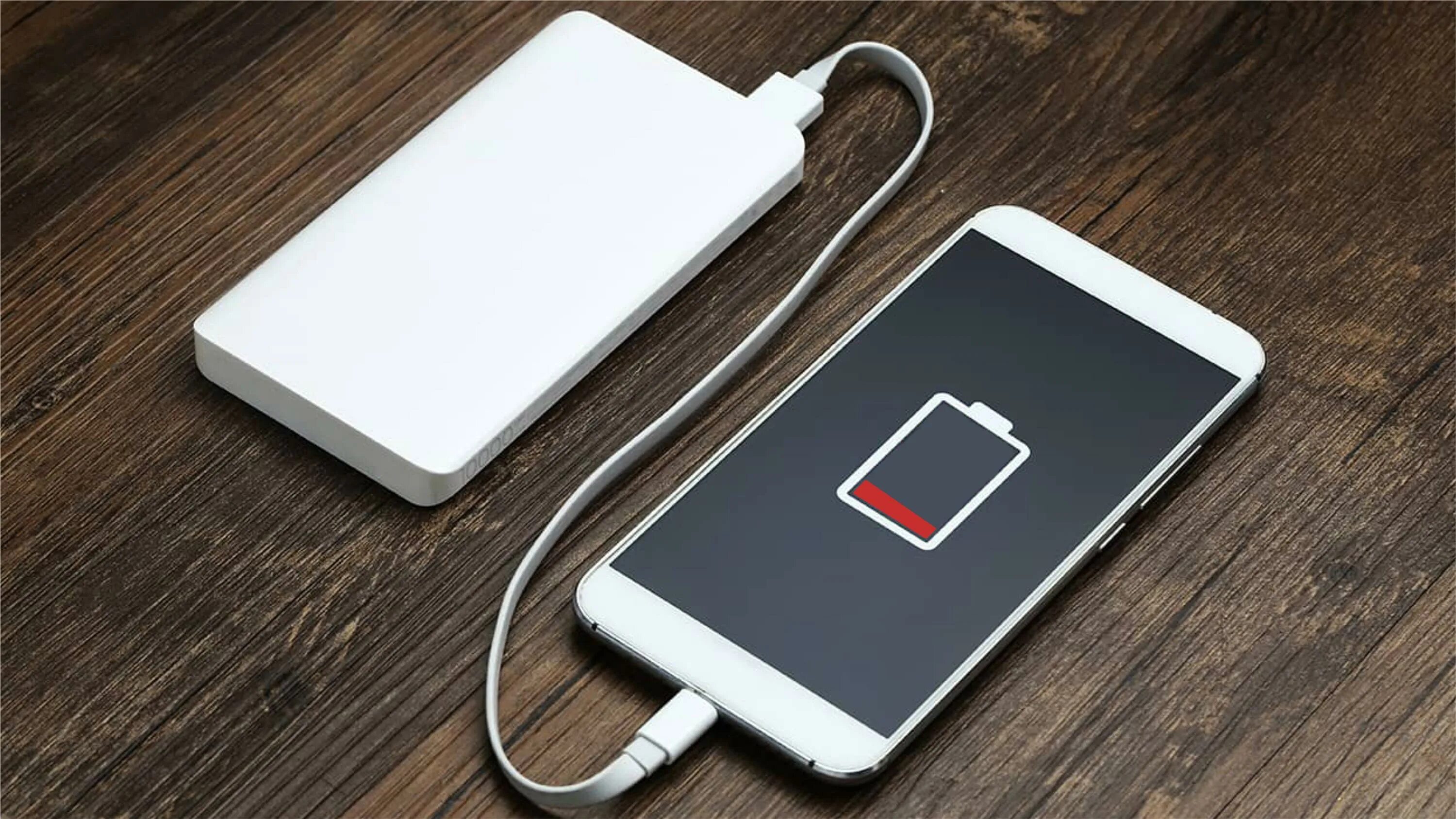 Телефон и powerbank 📱