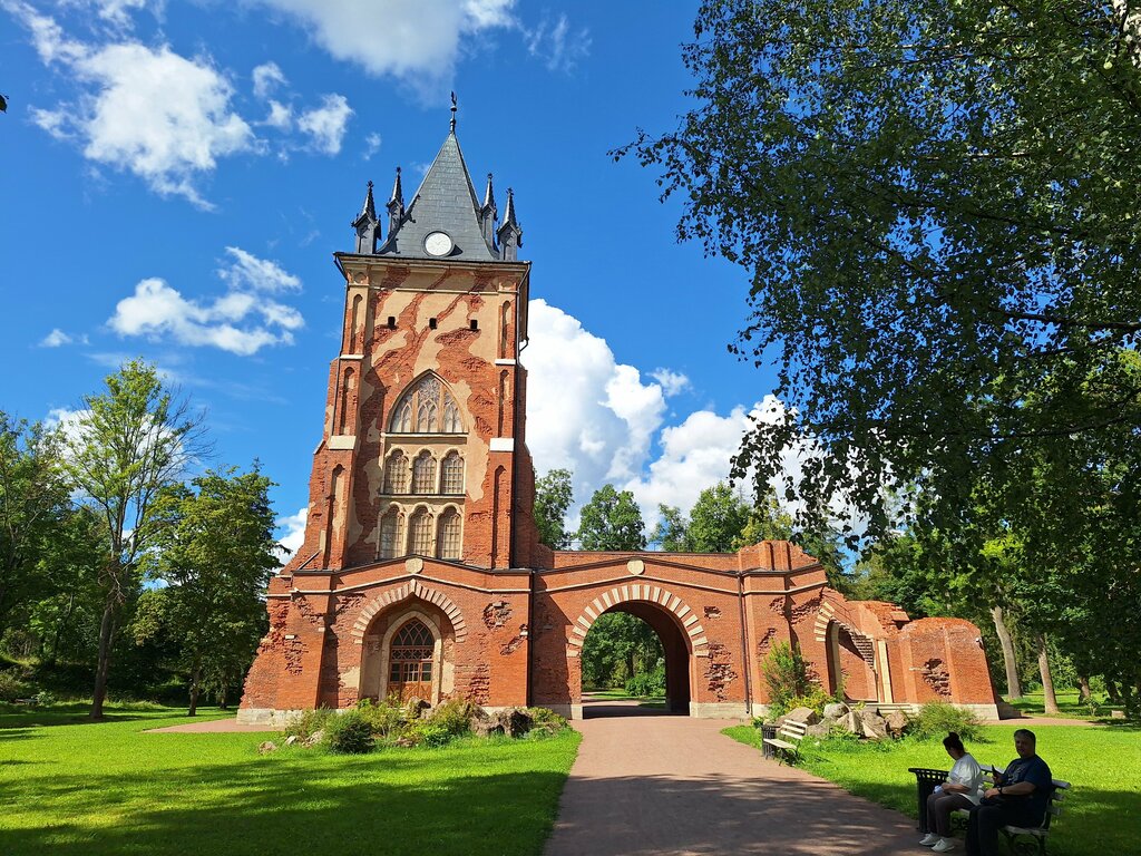 6. Александровский парк