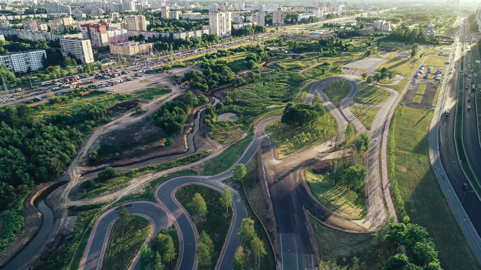 Обложка маршрута «Веломаршрут в Муринском парке в Санкт-Петербурге»